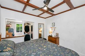 1029 Herd Rd — listing photo 16 of 67