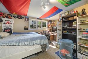 1113 Esquimalt Rd — listing photo 16 of 44