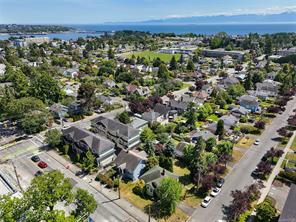1113 Esquimalt Rd — listing photo 33 of 44