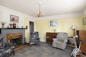 1183 Hillgrove Rd — listing photo 16 of 36
