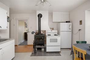 1183 Hillgrove Rd — listing photo 19 of 36