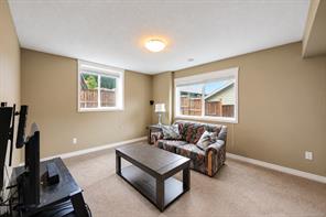 1084 Lisa Close — listing photo 33 of 51