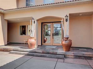 8639 Bourne Terr — listing photo 40 of 50
