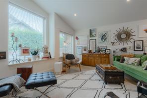 5-3774 12th Ave — listing photo 14 of 31
