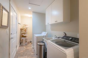 5-3774 12th Ave — listing photo 24 of 31