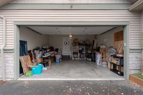 5-3774 12th Ave — listing photo 26 of 31