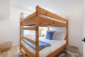 212-1320 Henry Rd — listing photo 24 of 37