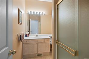 126 Ocean Walk Dr — listing photo 19 of 30