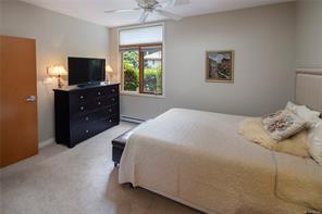 106-5329 Cordova Bay Rd — listing photo 21 of 43