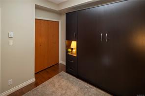 106-5329 Cordova Bay Rd — listing photo 26 of 43