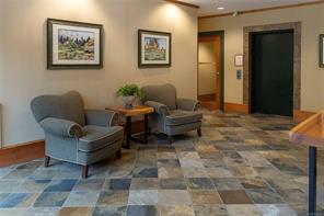 106-5329 Cordova Bay Rd — listing photo 33 of 43