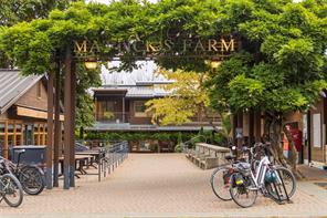 106-5329 Cordova Bay Rd — listing photo 34 of 43
