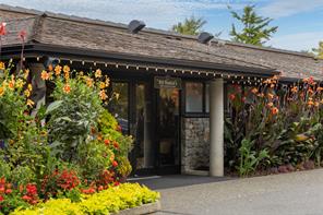 106-5329 Cordova Bay Rd — listing photo 38 of 43