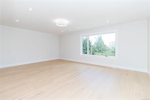 780 Russell Rd — listing photo 22 of 44