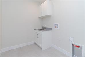 780 Russell Rd — listing photo 30 of 44