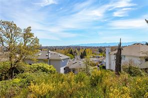 4280 Westervelt Pl — listing photo 17 of 27