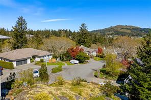 4280 Westervelt Pl — listing photo 19 of 27