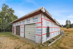 7561 Howard Rd — listing photo 22 of 26