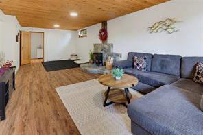 1819 Deborah Dr — listing photo 18 of 46