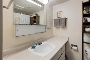 2004-647 Michigan St — listing photo 35 of 37