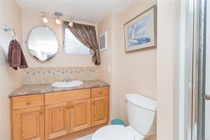 1280 Tracksell Ave — listing photo 26 of 39