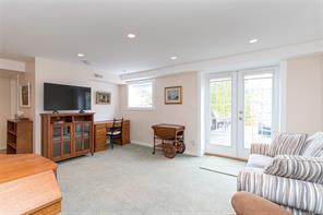 1280 Tracksell Ave — listing photo 28 of 39