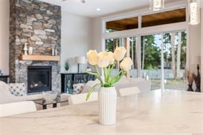 858 Wembley Rd — listing photo 39 of 51