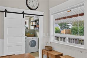 2737 Derwent Ave — listing photo 20 of 39
