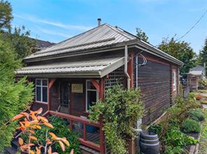 2737 Derwent Ave — listing photo 35 of 39
