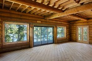 998 Gillespie Rd — listing photo 14 of 24