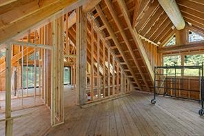998 Gillespie Rd — listing photo 16 of 24
