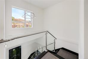 118-539 Delora Dr — listing photo 38 of 97