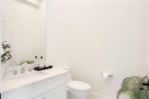 118-539 Delora Dr — listing photo 57 of 97