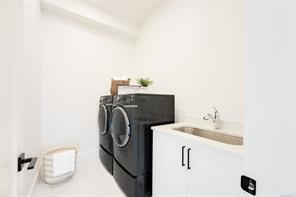 118-539 Delora Dr — listing photo 70 of 97
