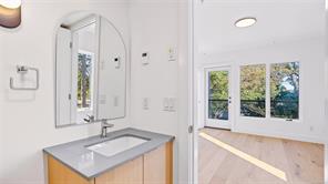 2-1721 Adanac St — listing photo 20 of 43