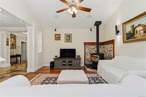 2989 Lakewood Pl — listing photo 17 of 56