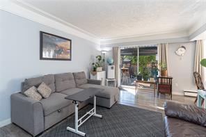386 Burnside Rd — listing photo 17 of 52