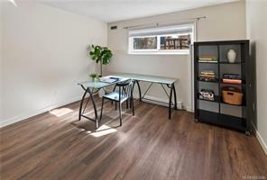 8-947 Caledonia Ave — listing photo 26 of 33