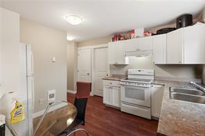 648 Alyssa Pl — listing photo 17 of 39