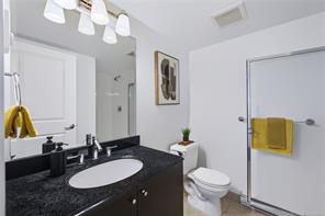 314-1315 Esquimalt Rd — listing photo 20 of 44
