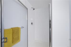 314-1315 Esquimalt Rd — listing photo 21 of 44