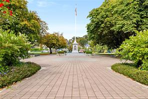 314-1315 Esquimalt Rd — listing photo 33 of 44