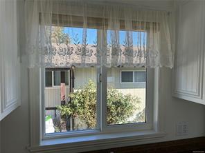 11-1630 Croation Rd — listing photo 13 of 30