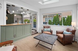 1618 Pinewood Ave — listing photo 20 of 67
