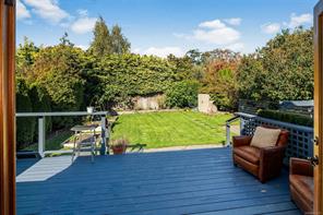 1618 Pinewood Ave — listing photo 23 of 67