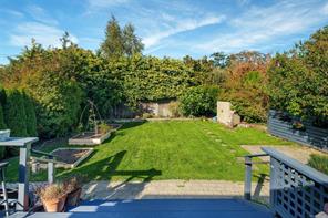 1618 Pinewood Ave — listing photo 26 of 67