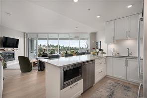 301 3529 Dolphin Dr, Nanoose Bay