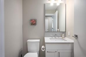 301-3529 Dolphin Dr — listing photo 34 of 63