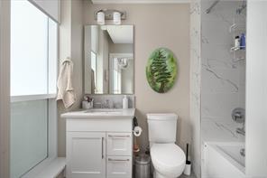 301-3529 Dolphin Dr — listing photo 35 of 63