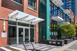 2-834 Johnson St — listing photo 37 of 38
